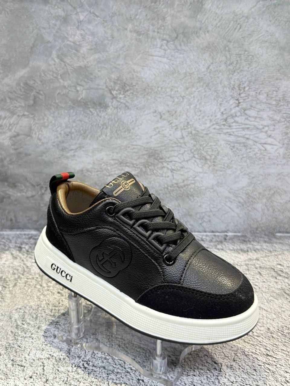 ,кроссовки gucci,кроссовки gucci мужские,кроссовки гуччи мужские,кожаными кроссовками gucci