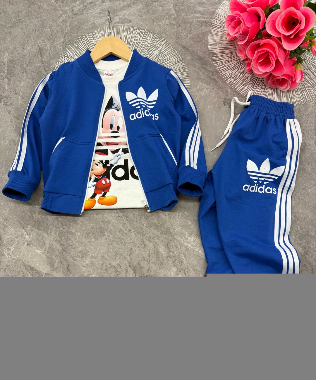 детский спортивный костюм adidas originals sst tracksuit черный,костюм адидас мужской черный детский,детский костюм адидас ,детский спортивный костюм ,сколько стоит костюм адидас на маль