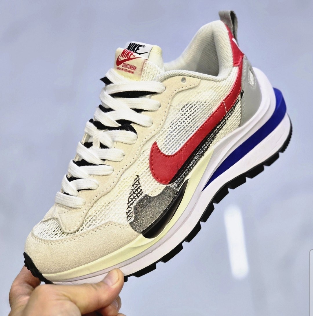 nike sacai vaporwaffle,sacai nike,кроссовки nike,sacai x nike vaporwaffle royal fuchsia,кроссовки