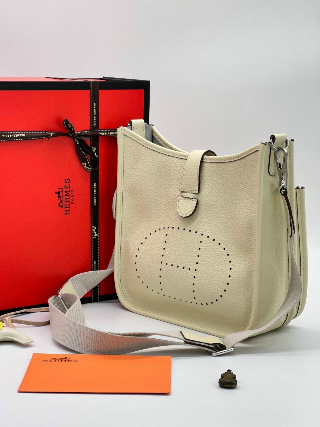 сумка hermes evelyne,hermes сумка,сумка эрмес,hermes женская сумка,сумка гермес