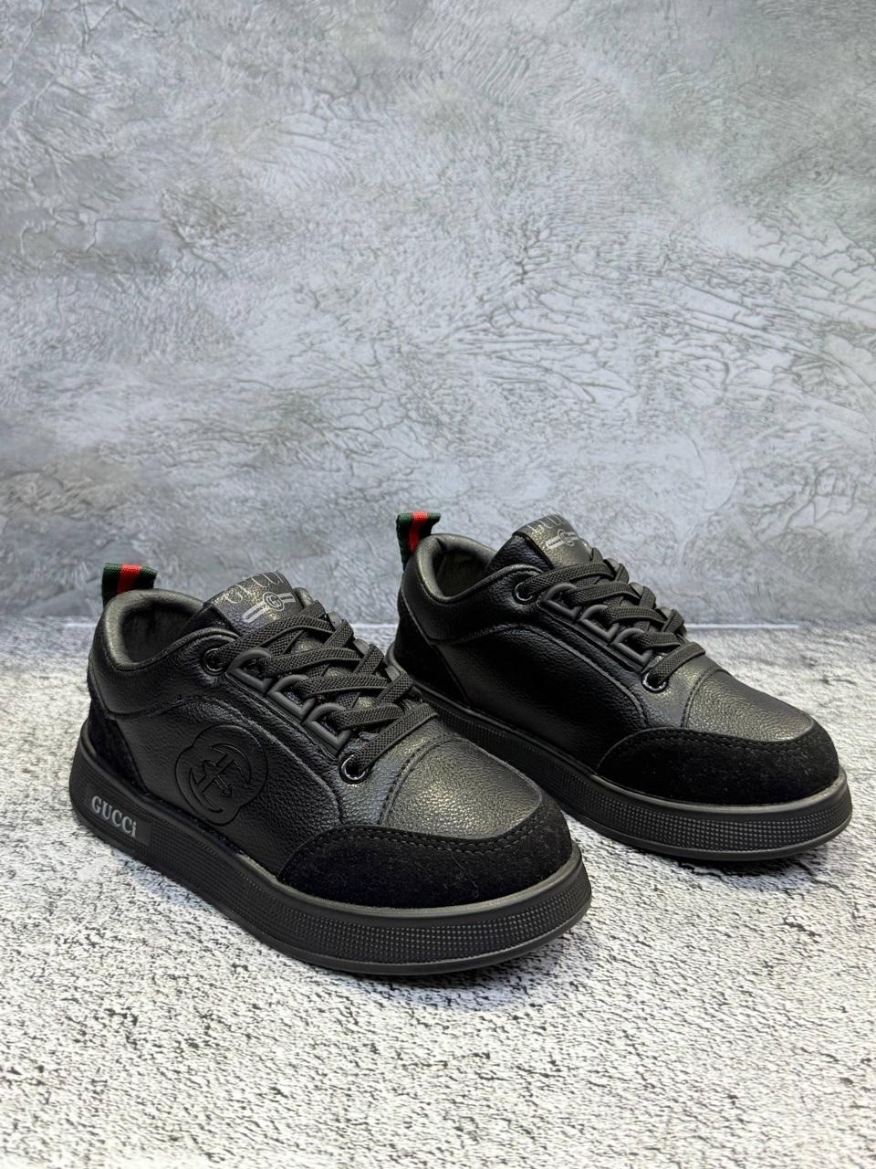 ,кроссовки gucci,кроссовки gucci мужские,кроссовки гуччи мужские,кожаными кроссовками gucci
