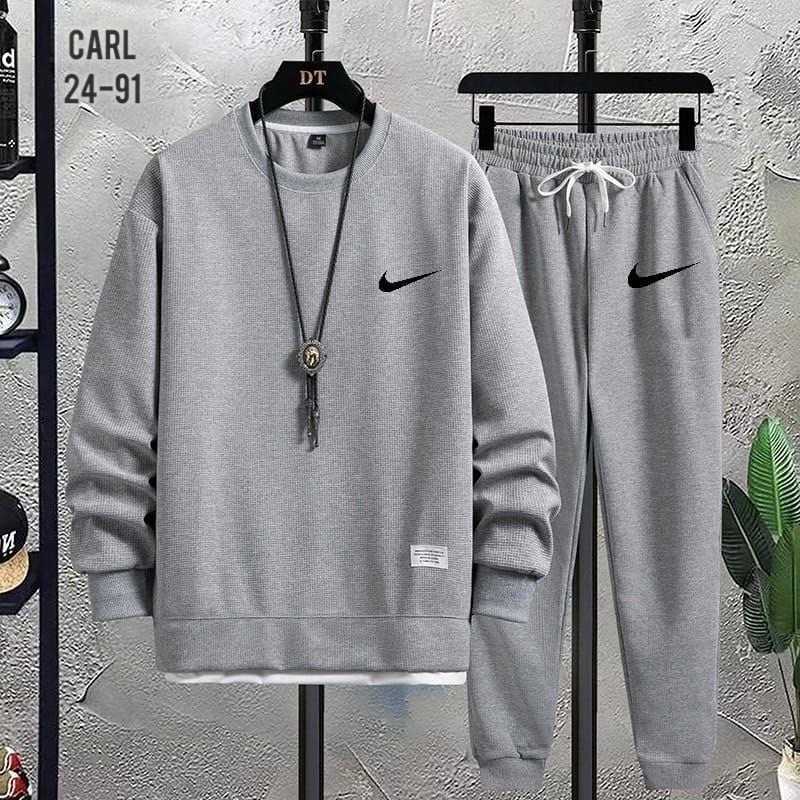 спортивный костюм nike,комплект спортивной одежды,костюм спортивный мужской,спортивный костюм nike мужской,мужская мода