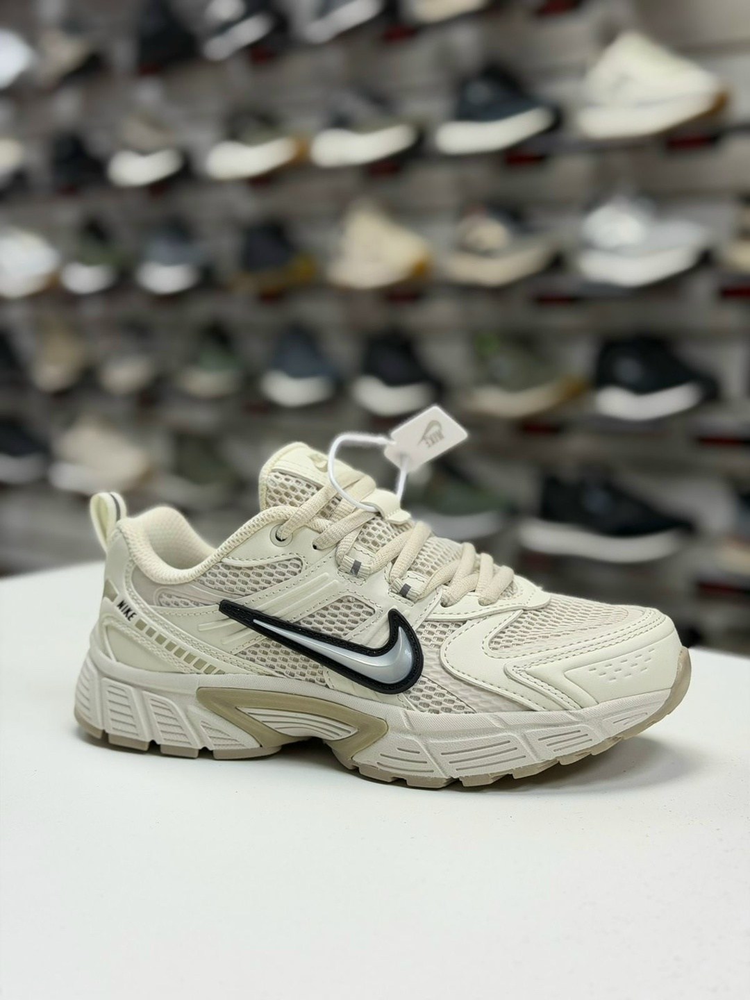 nike кроссовки,кроссовки nike v2k run,кроссовки,женские кроссовки nike,кроссовки женские мужские