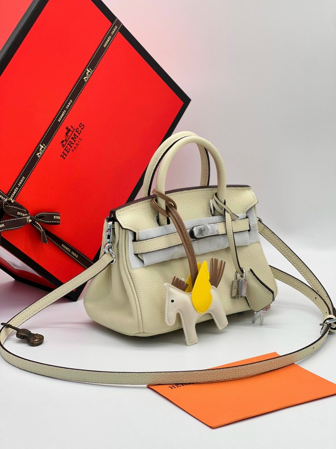 сумка hermes,женская сумка hermes,hermes сумка на плечо,сумка гермес,женская сумка