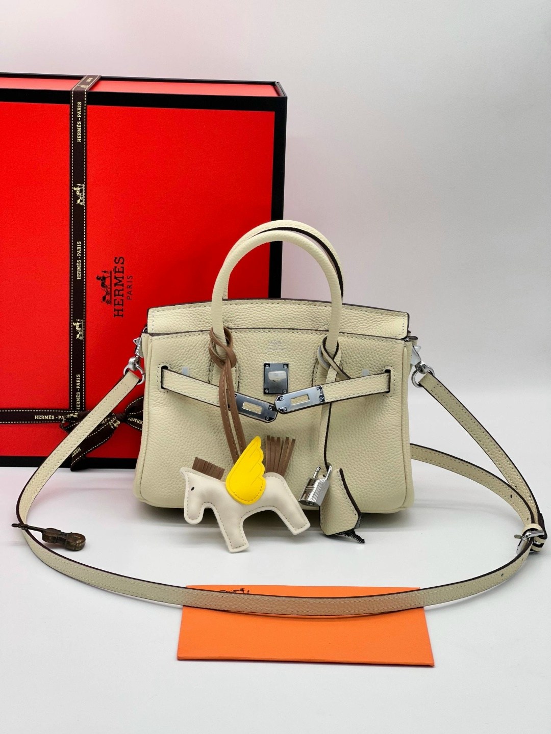 сумка hermes,женская сумка hermes,hermes сумка на плечо,сумка гермес,женская сумка