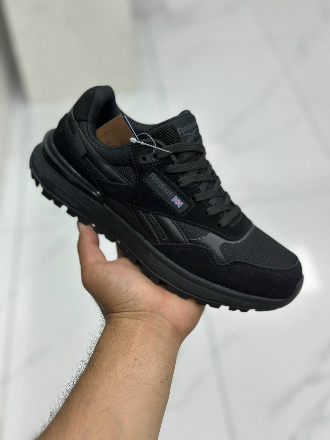 кроссовки,брендовые кроссовки,кроссовки reebok,спортивная ,кроссовка мужской