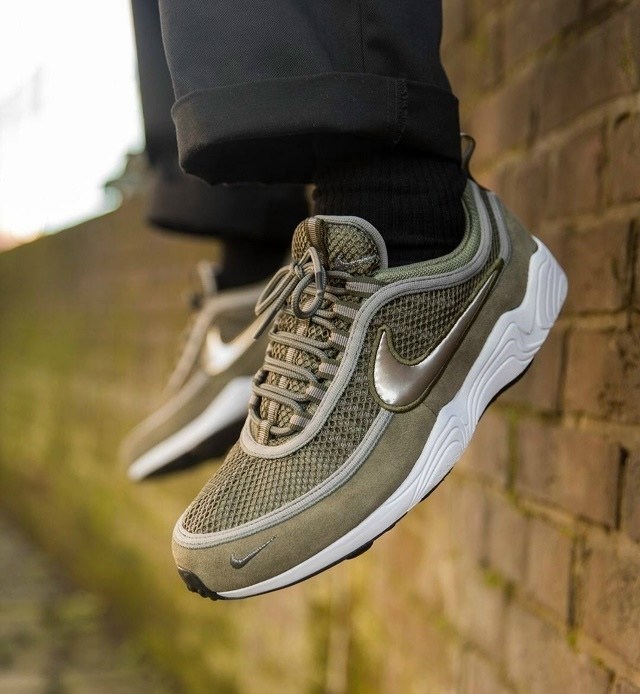 nike air zoom spiridon cage 2,nike air zoom spiridon,nike air zoom spiridon cage 2 metallic silver,nike air zoom spiridon cage 2 stussy fossil,кроссовки найк air zoom spiridon