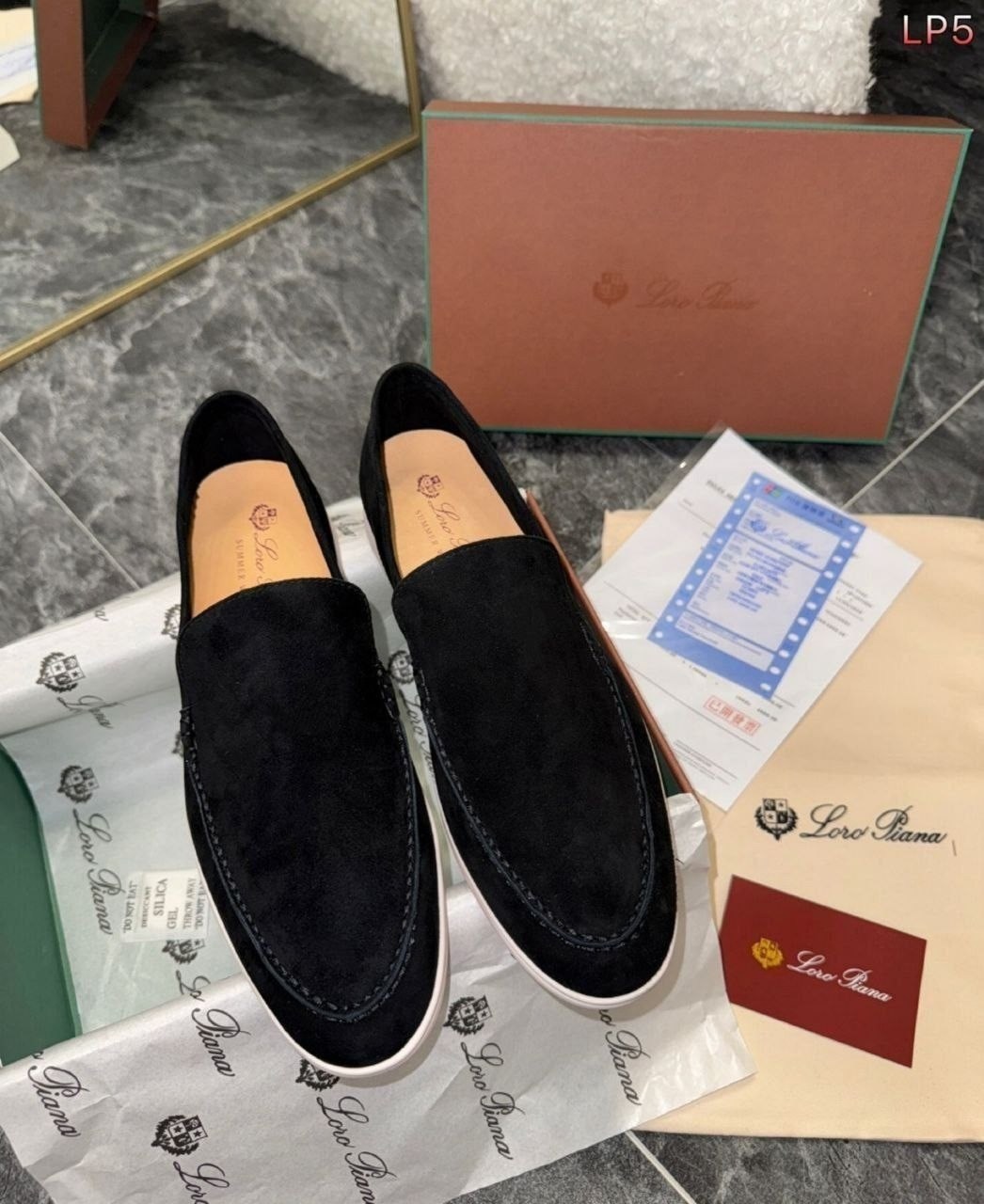 ,лоферы loro piana,мокасины лоро пиано мужские,замшевые лоферы loro piana,loro piana бордовые лоферы