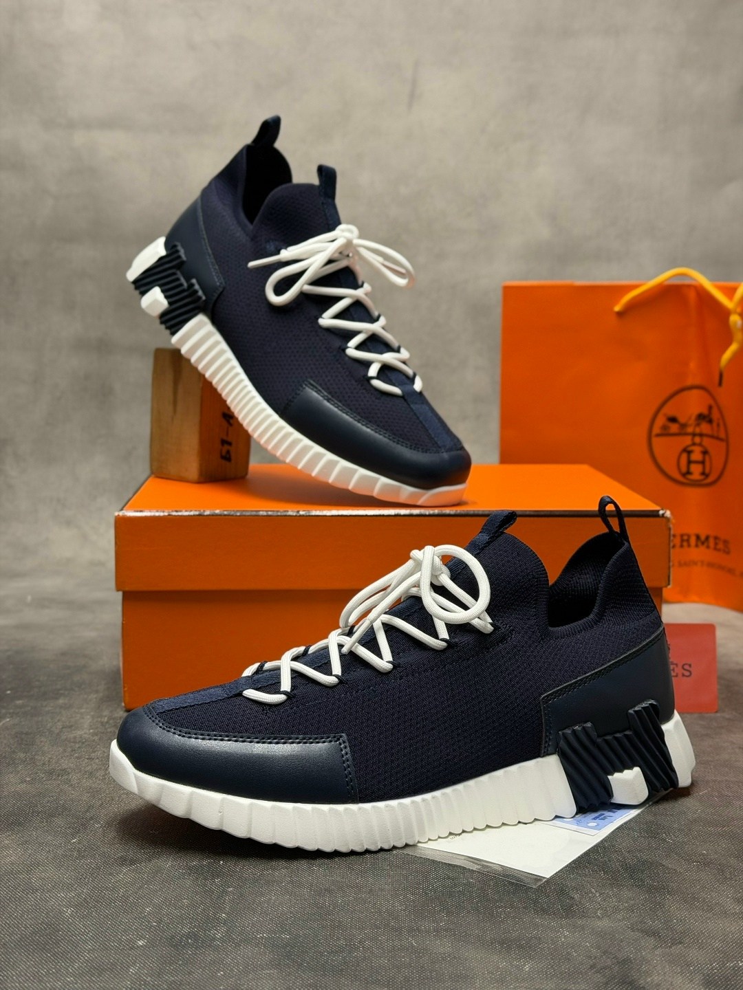 hermes кроссовки,кроссовки мужские hermes,hermes мужские кроссовки depart navy,кроссовки гермес мужские,кроссовки мужские