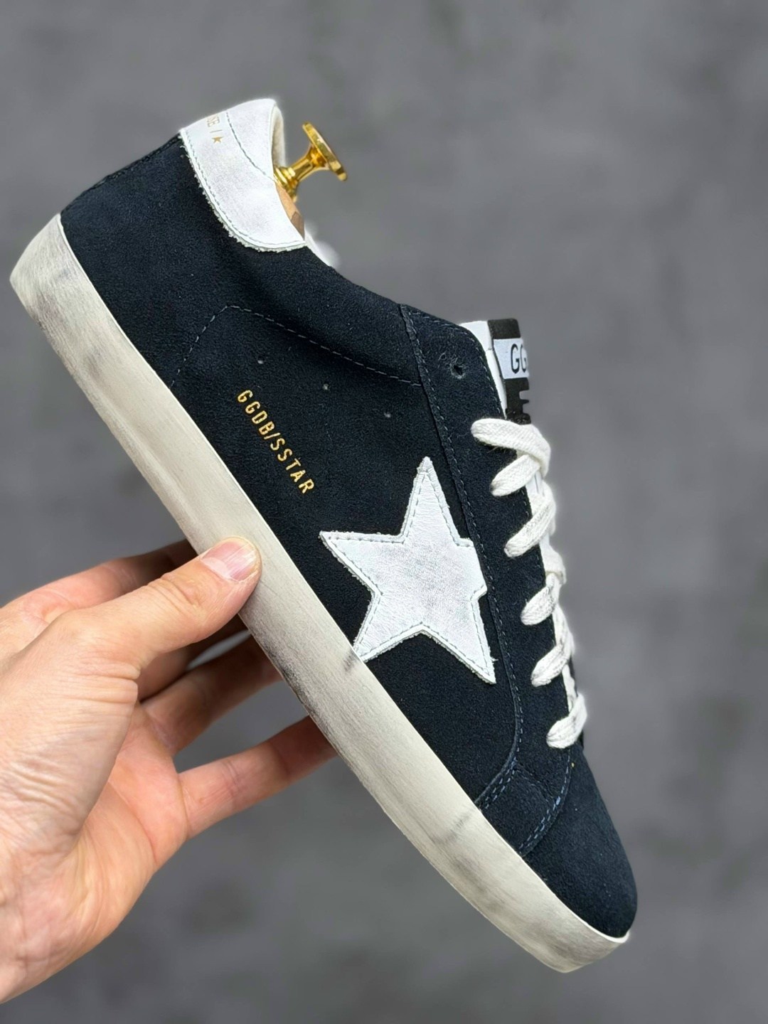 ,кроссовки golden goose,кроссовки golden goose superstar distressed black silver,кеды golden goose,golden goose sneakers