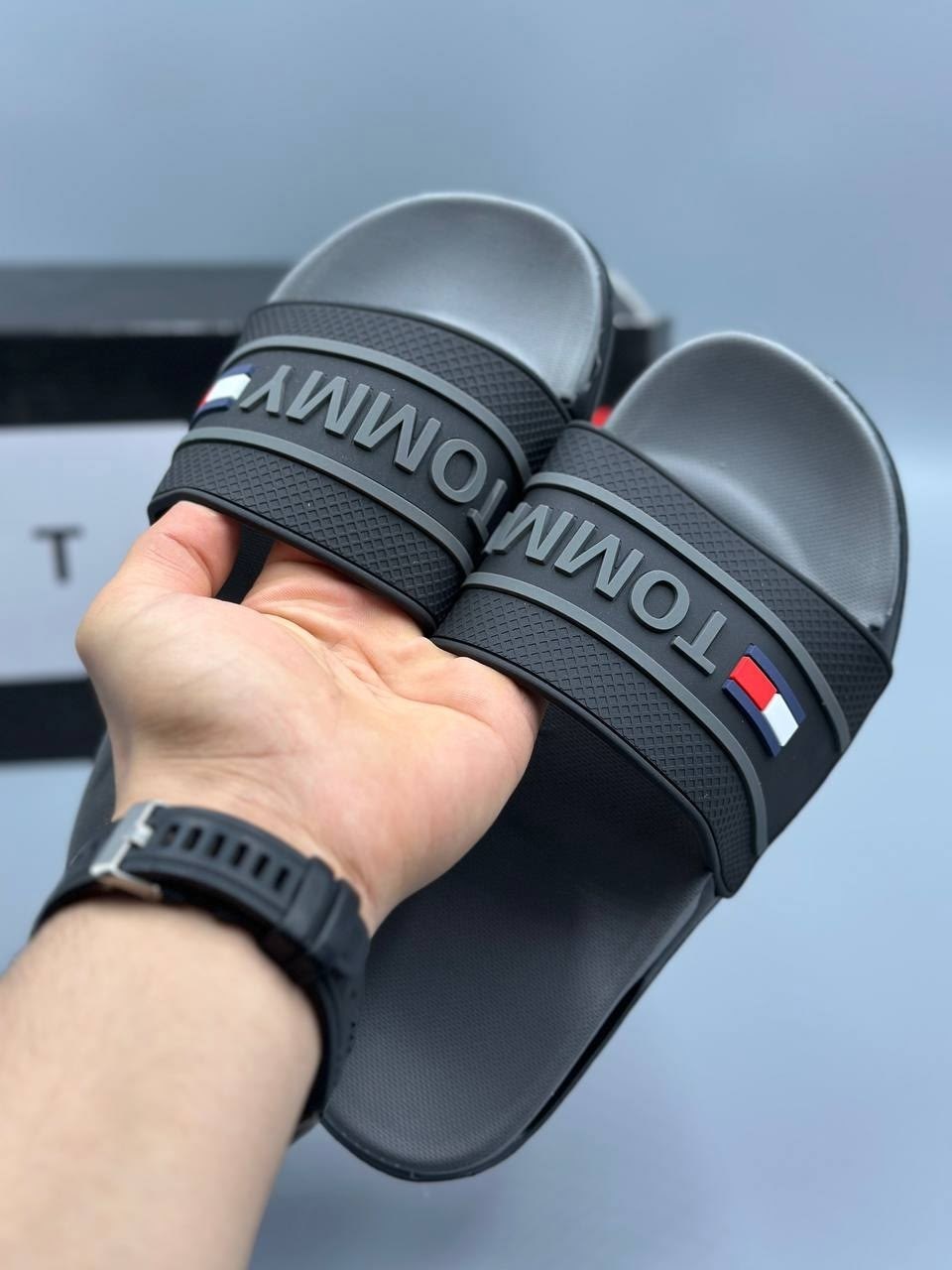 тапочки томми хилфигер,тапки томми хилфигер мужские,шлепанцы tommy hilfiger,шлепанцы томми хилфигер,тапки томми хилфигер