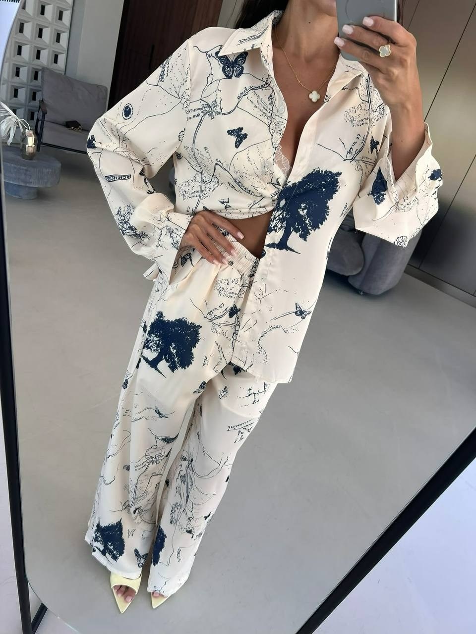 шелковый костюм в пижамном стиле trend.collection 232120803,шелковый домашний костюм в пижамном стиле,шелковый костюм в пижамном стиле trend.collection,костюм в пижамном стиле,пижамные костюмы