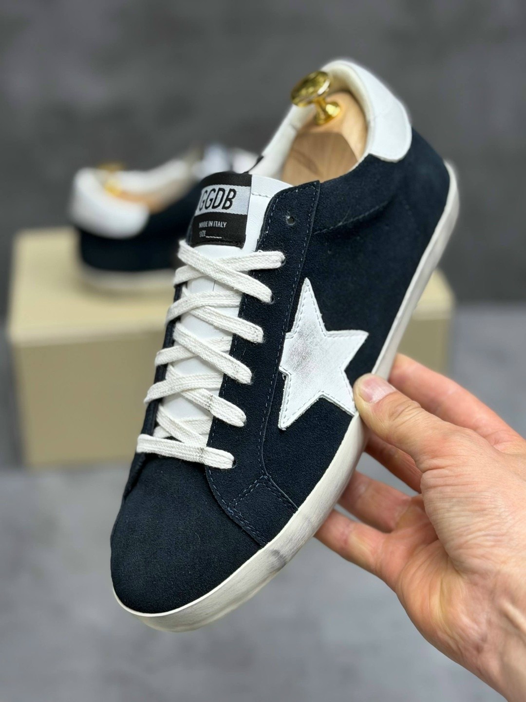,кроссовки golden goose,кроссовки golden goose superstar distressed black silver,кеды golden goose,golden goose sneakers