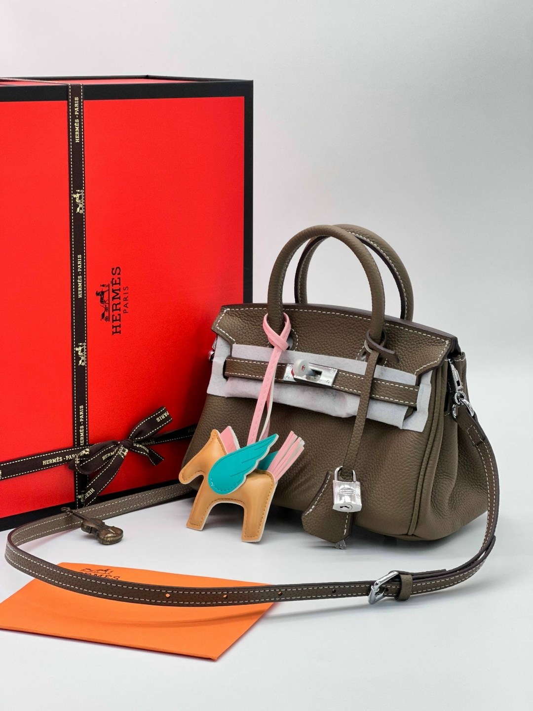 сумка hermes,сумка гермес,hermes сумка на плечо,hermes сумка женская,эрмес сумка