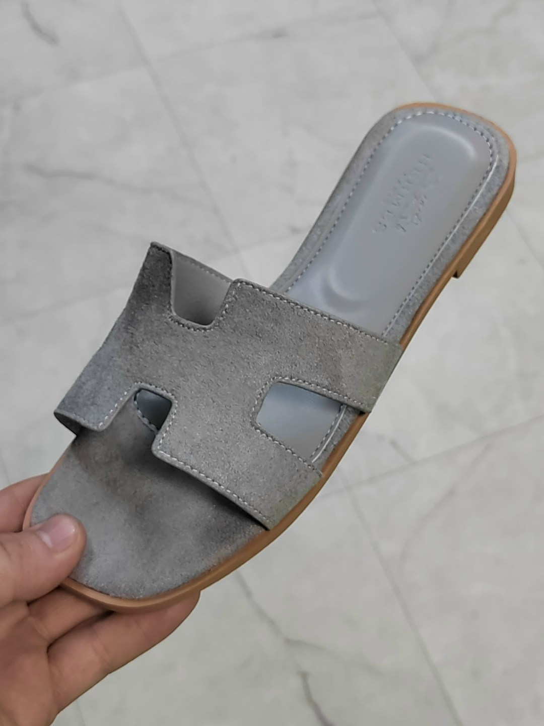 шлепки hermes женские,шлепанцы эрмес,шлепки эрмес,шлепанцы hermes,шлепанцы гермес коричневые