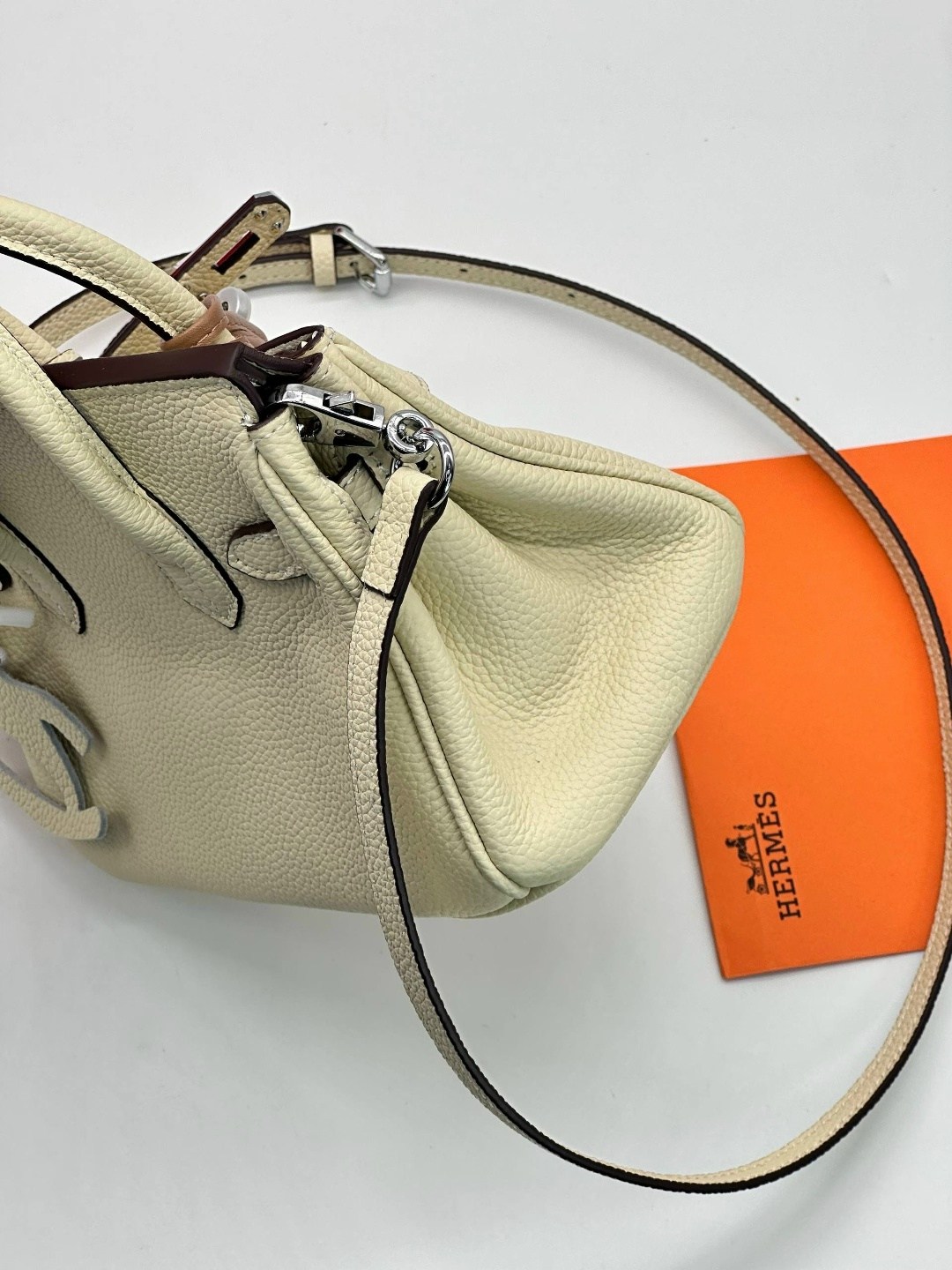 сумка hermes,женская сумка hermes,hermes сумка на плечо,сумка гермес,женская сумка