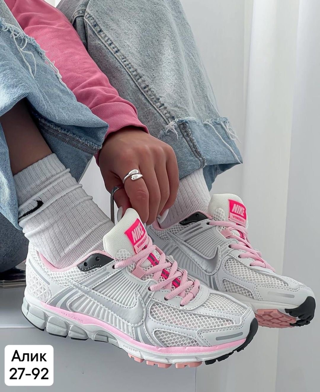 женские кроссовки nike,женские кроссовки найк,женские кроссовки,кроссовки nike zoom vomero 5,кроссовки
