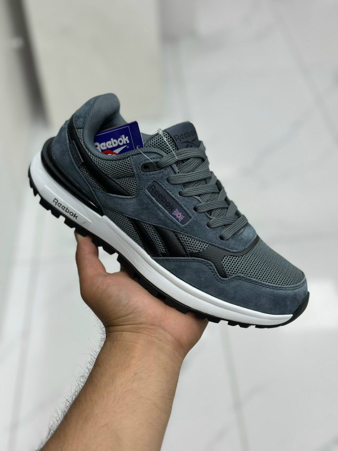 кроссовки,брендовые кроссовки,кроссовки reebok,спортивная ,кроссовка мужской