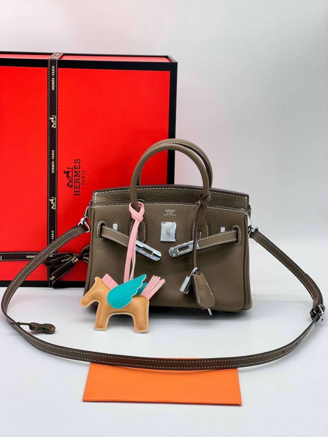 сумка hermes,сумка гермес,hermes сумка на плечо,hermes сумка женская,эрмес сумка