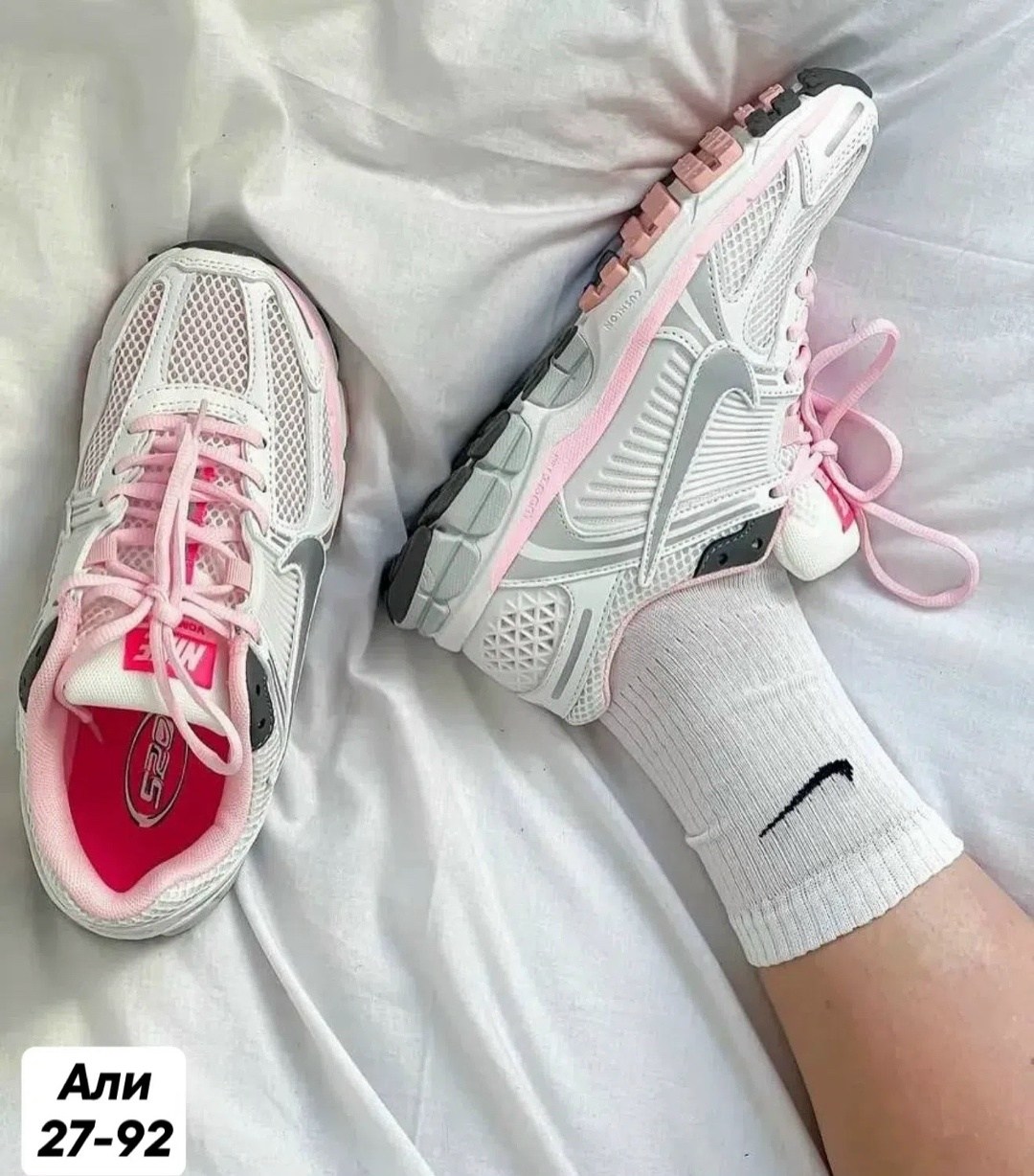женские кроссовки nike,женские кроссовки найк,женские кроссовки,кроссовки nike zoom vomero 5,кроссовки