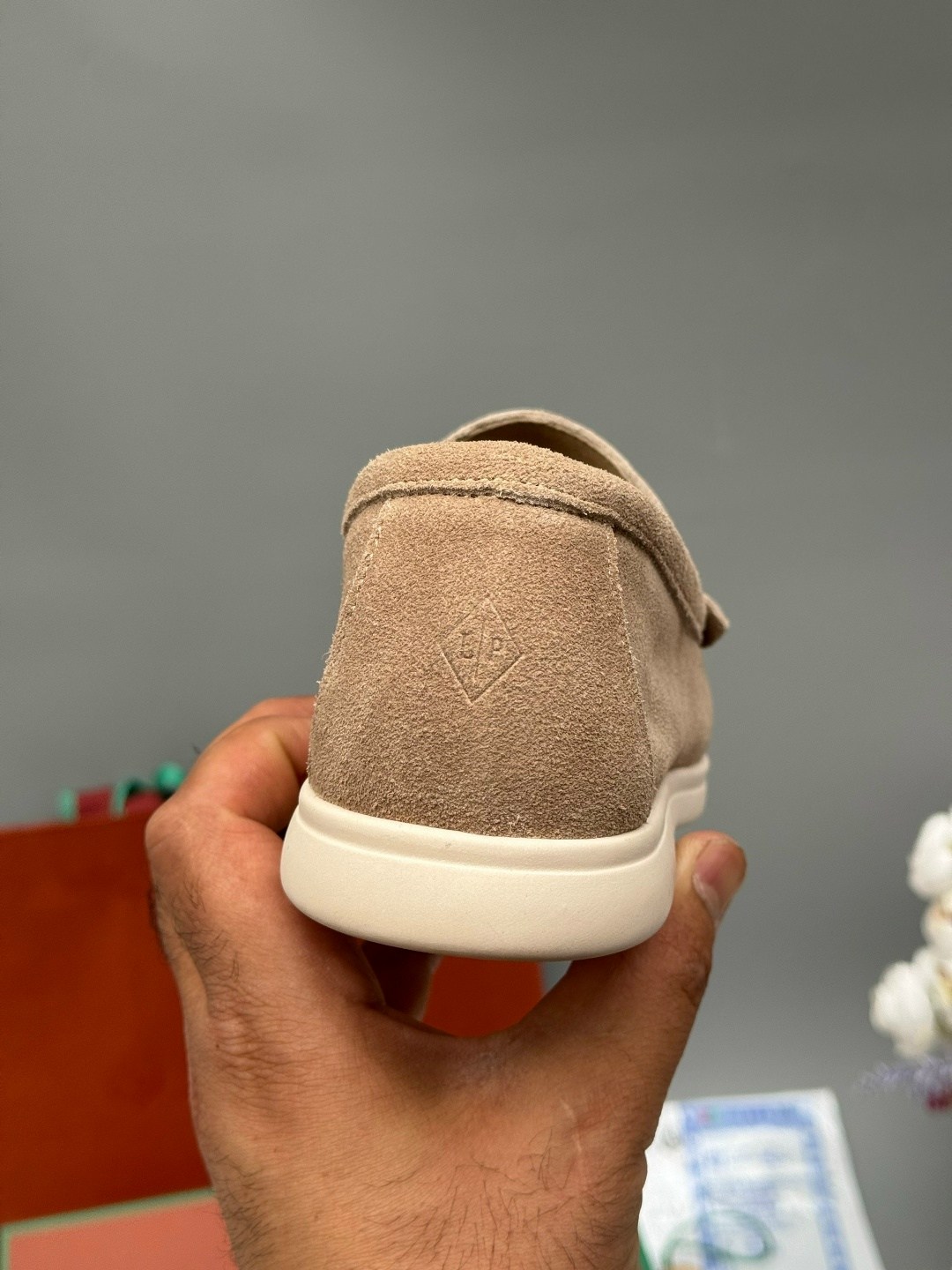 лоферы из натуральной замши loro piana,loro piana мужские лоферы,лоферы loro piana,лоферы женские loro piana,