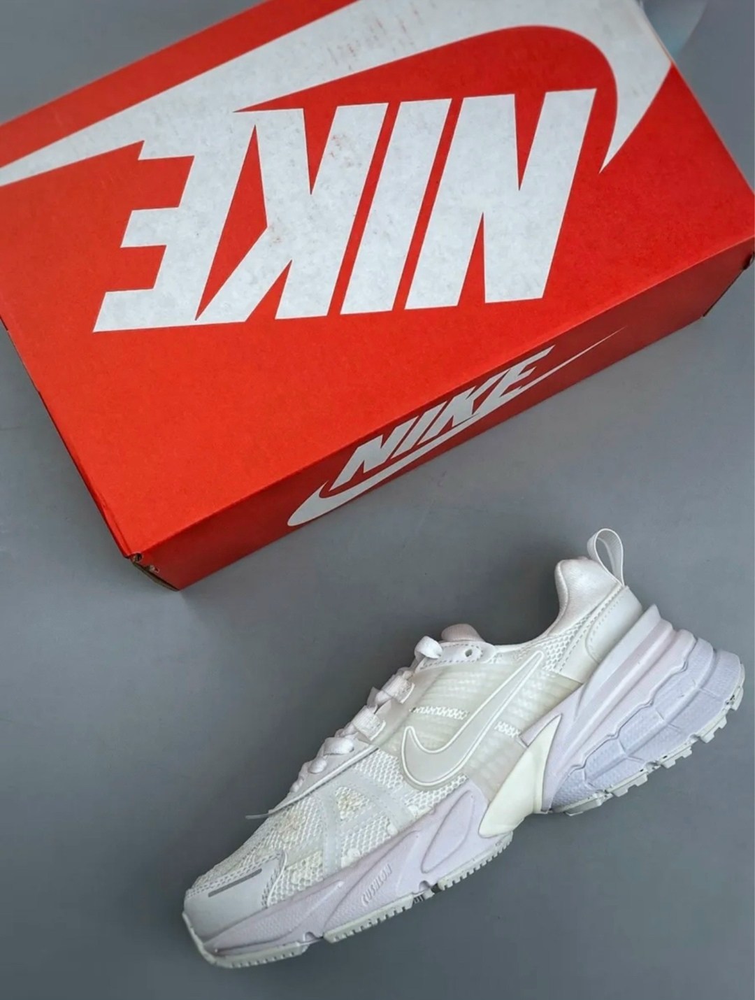 кроссовки nike,кроссовки,кроссовки nike v 2 k run,женские кроссовки,женские кроссовки nike