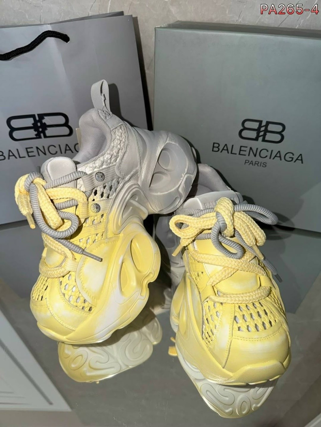 кроссовки женские balenciaga,кроссовки спортивные balenciaga,кроссовки 3xl sneaker массивные на шнуровке balenciaga,кроссовки баленсиага 3xl balenciaga 566662218,кроссовки balenciaga