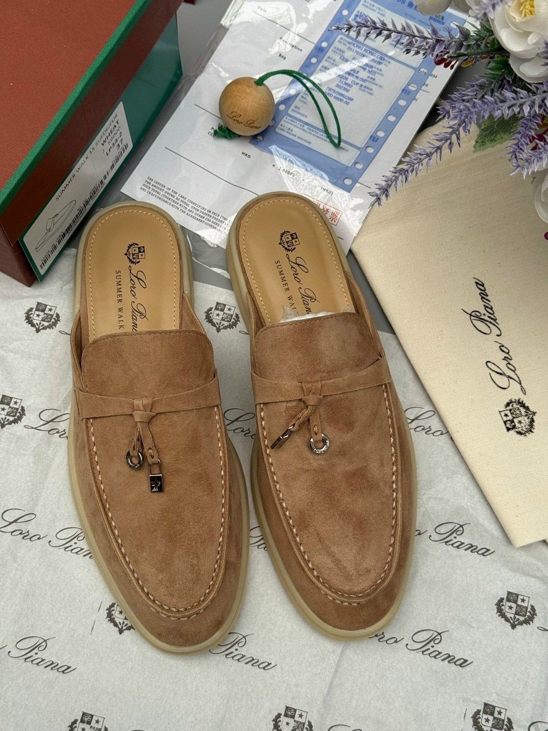 мюли loro piana,,лоферы loro piana,женские лоферы loro piana,женские замшевые мюли loro piana бежевые