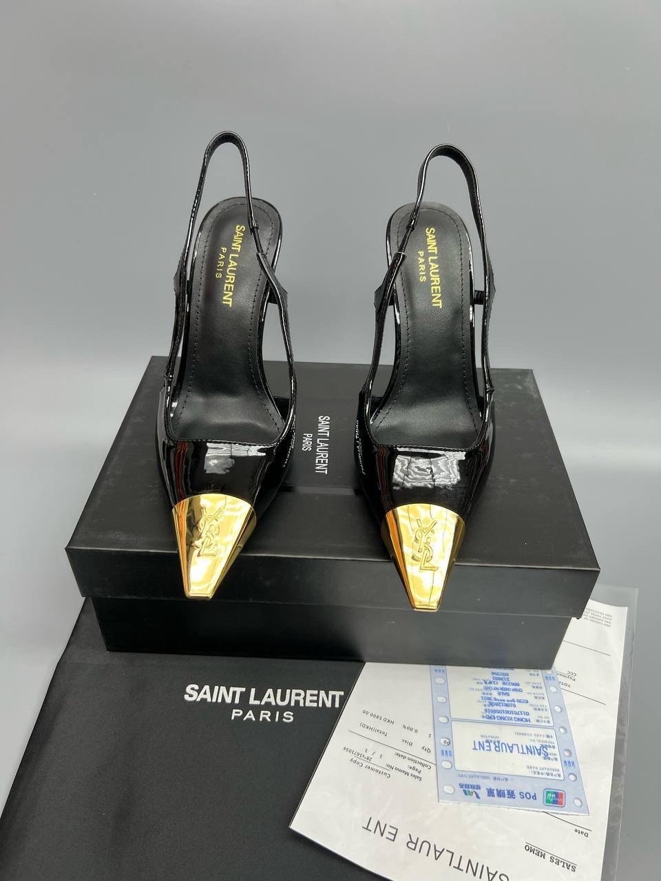 женские кожаные туфли saint laurent черные с золотым носком каблук 10 см,туфли saint laurent,женские туфли на высоком каблуке с острым носком,туфли,yves saint laurent туфли