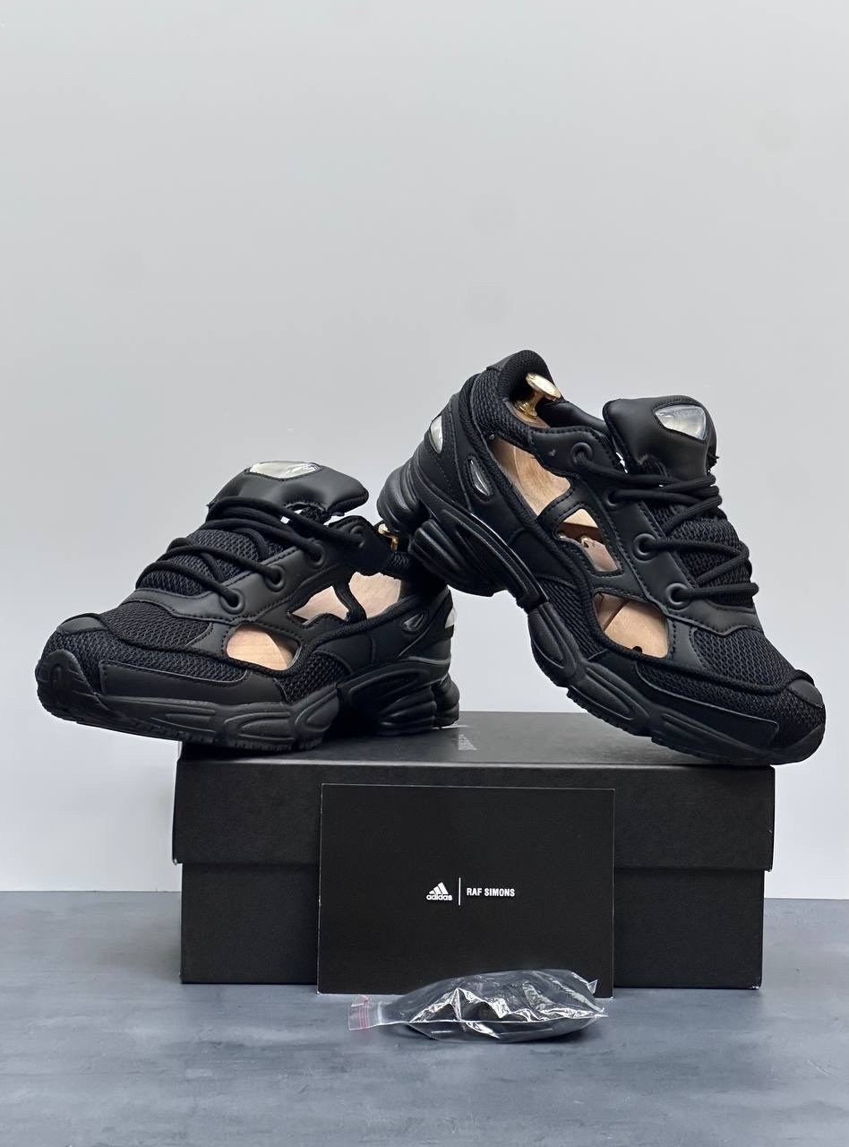 кроссовки adidas ozweego 2 x raf simons цвет черный,adidas raf simons ozweego 3,кроссовки adidas raf simons ozweego 3 black,adidas raf simons ozweego,adidas ozweego 2 raf simons черные