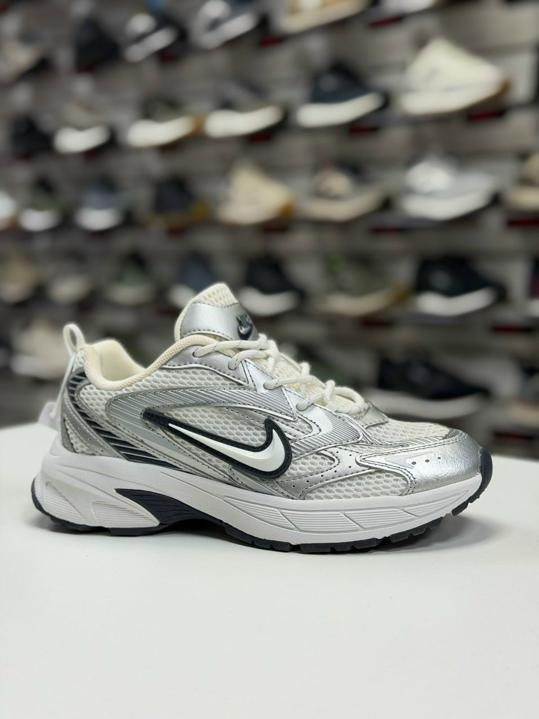 кроссовки nike air max tn plus,nike air max tn plus,кроссовки nike air max tn plus ultra белые с серым,кроссовки nike tn plus,кроссовки мужские nike air max tn plus