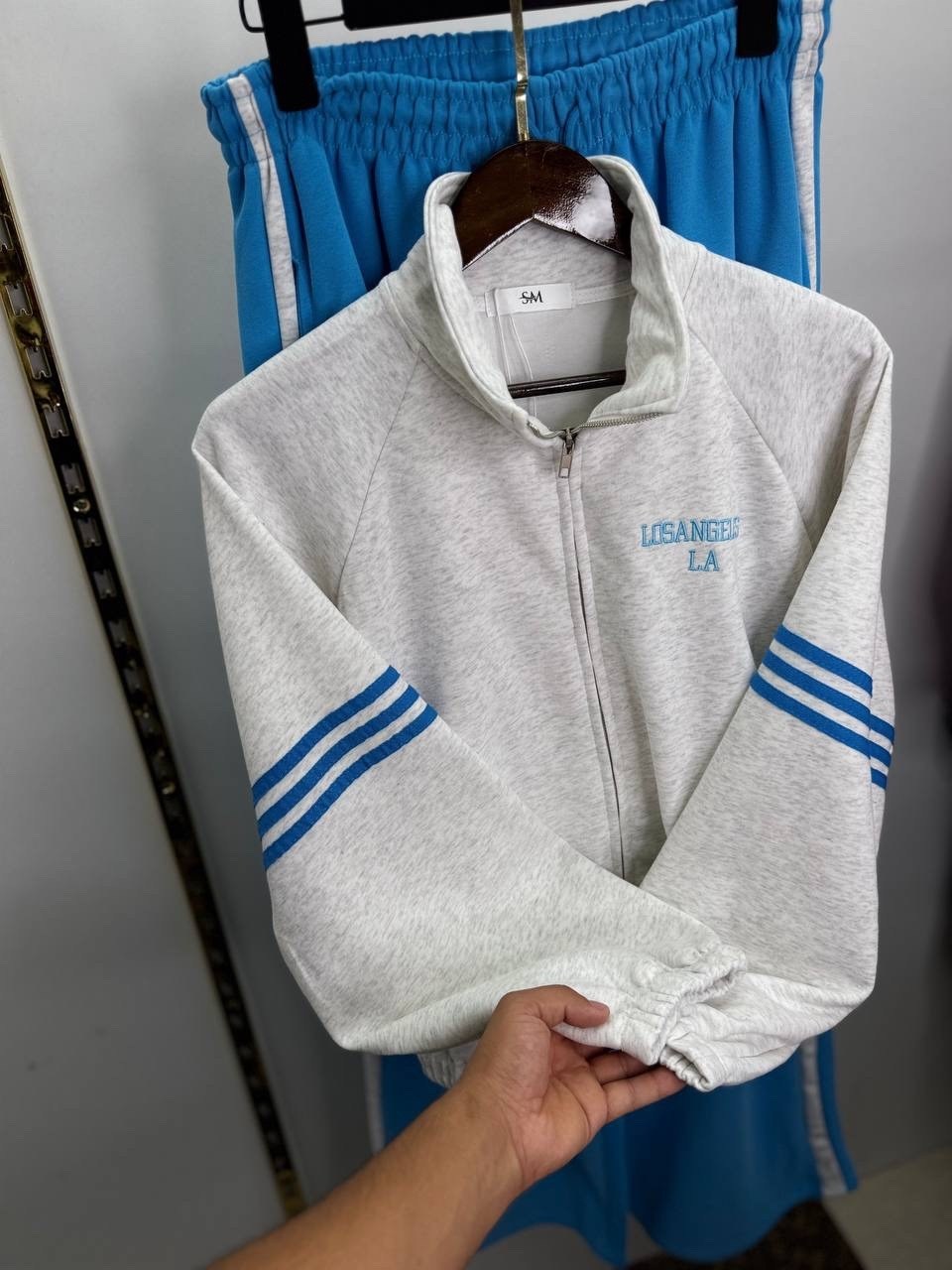 спортивные костюм,фиолетовая кофта адидас женская,одежда толстовка,womens purple adidas tracksuit,спортивные костюмы женские