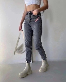 Джинсы