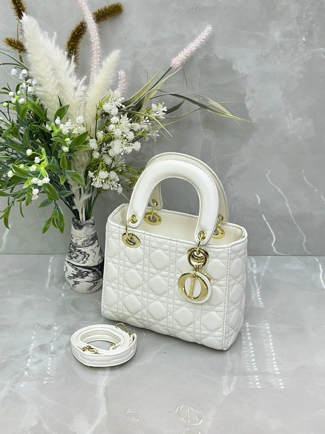 сумка диор,dior сумка,сумка диор леди диор,сумка диор леди ди,леди диор сумка