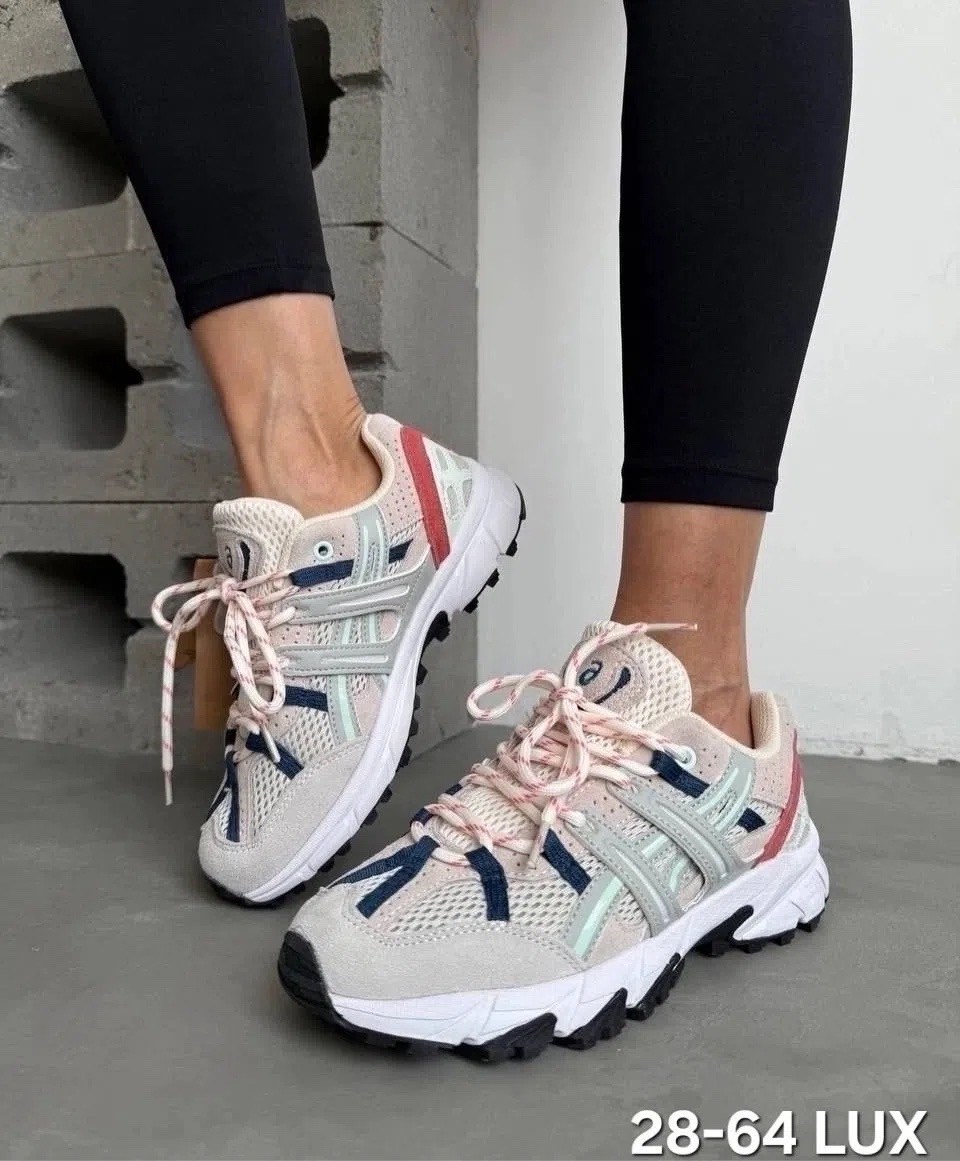 кроссовки женскиe,кроссовки ,женские кроссовки asics,кроссовки оригинальные,повседневные кроссовки
