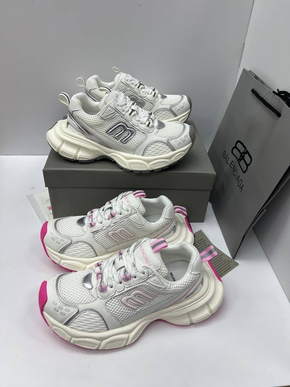 женские кроссовки balenciaga,кроссовки balenciaga,кроссовки женские баленсиага,женские брендовые кожаные кроссовки balenciaga premium,кроссовки женские balenciaga premium