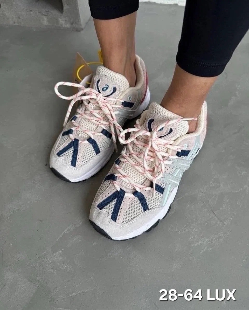 кроссовки женскиe,кроссовки ,женские кроссовки asics,кроссовки оригинальные,повседневные кроссовки