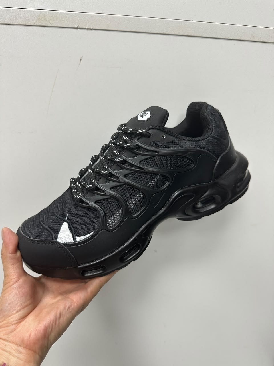 кроссовки nike air max plus tn,кроссовки nike air max terrascape plus,кроссовки,кроссовки nike air max plus,мужские кроссовки nike air max tn plus