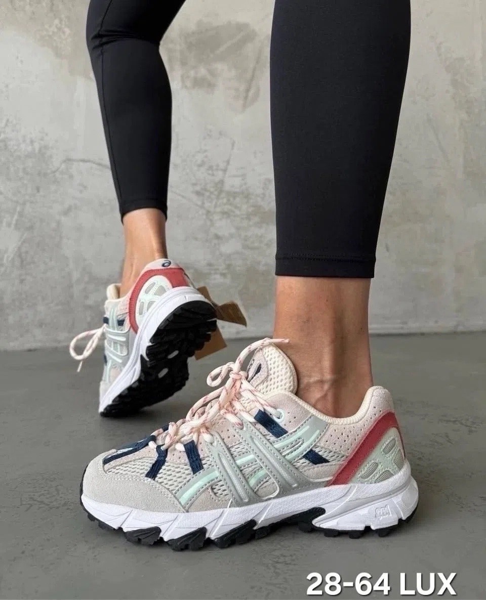 кроссовки женскиe,кроссовки ,женские кроссовки asics,кроссовки оригинальные,повседневные кроссовки