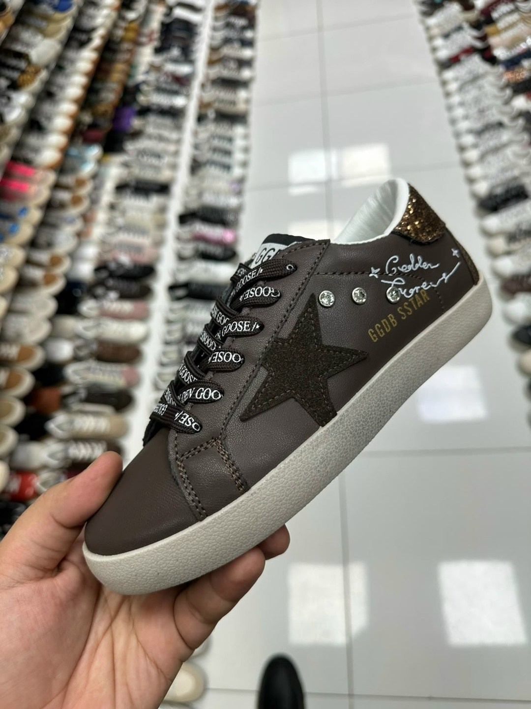 ,женские кроссовки,кеды женски,graciana кеды женские,кроссовки golden goose