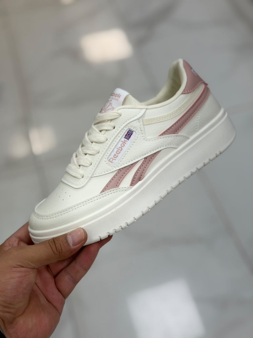 ,кроссовки reebok,кроссовки reebok белые,кроссовки женскиe,кроссовки reebok женские