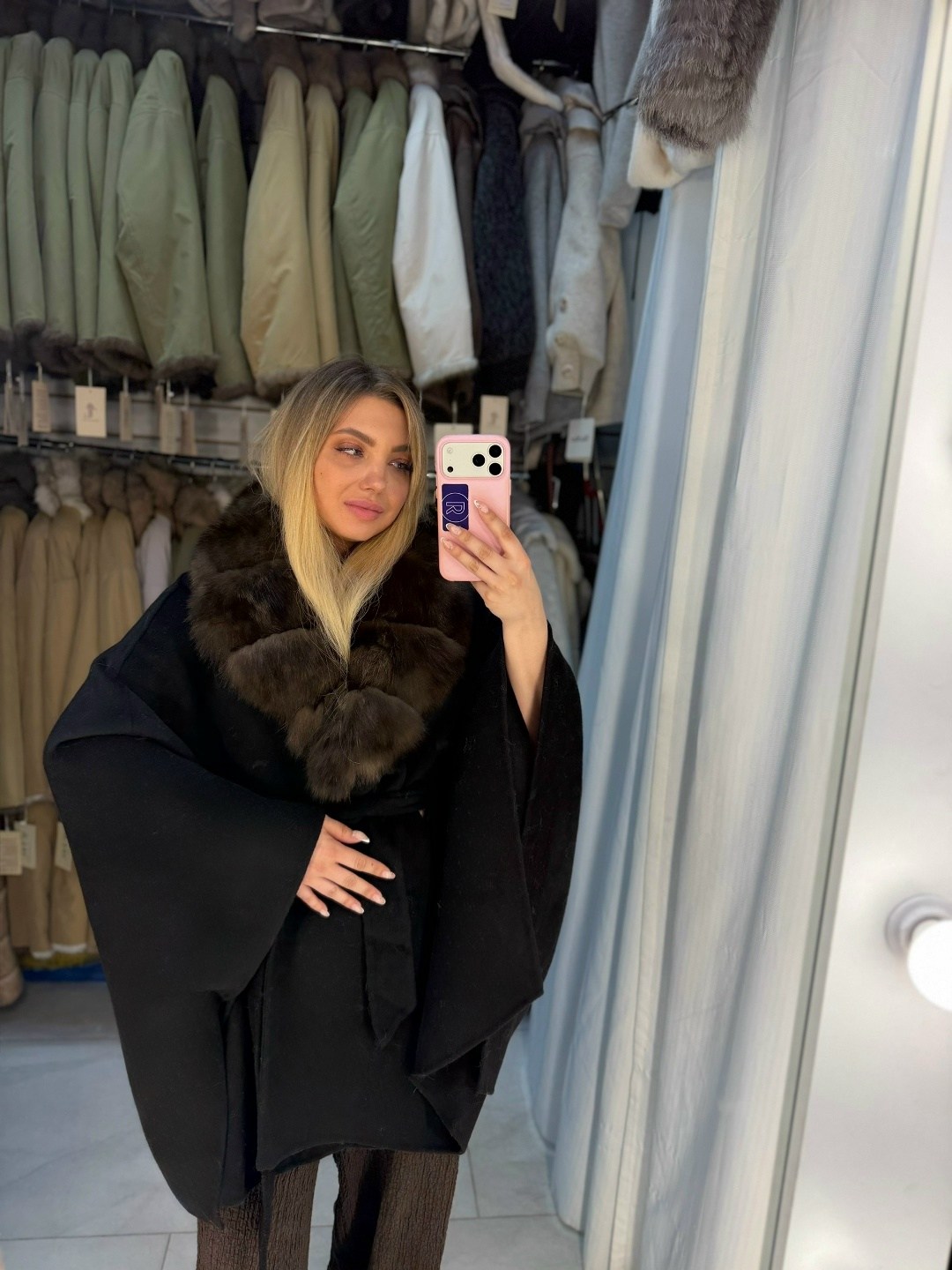 пончо с мехом,пончо из кашемира с финским песцом yana kraft brand,пальто пончо,пончо длинное,пальто с мехом