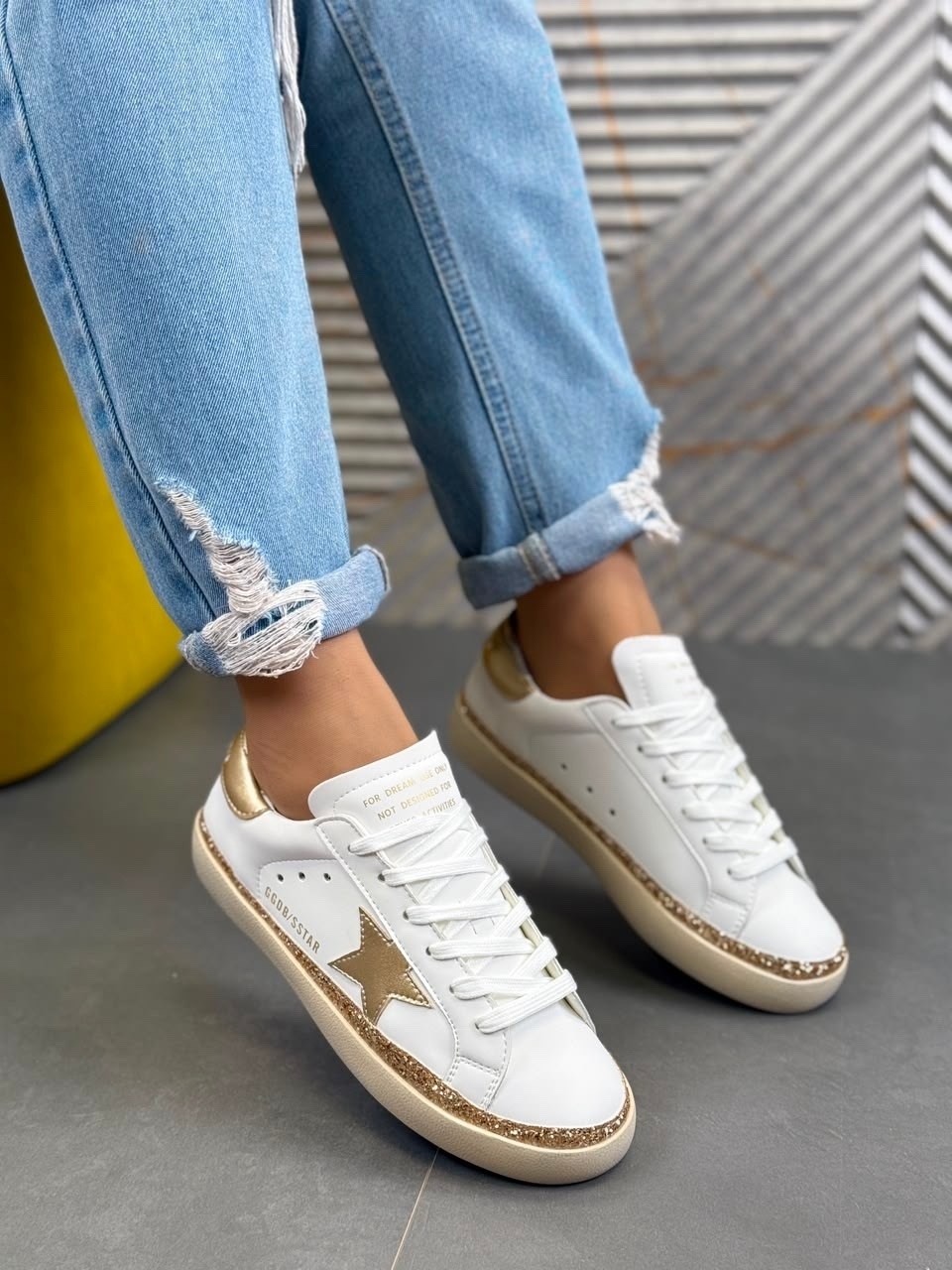 ,golden goose кроссовки,кеды golden goose,кроссовки golden goose wmns superstar ice silver кремовые,кроссовки модные