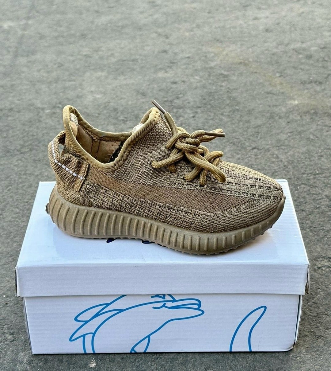 adidas yeezy детские,кроссовки детские adidas,кроссовки adidas yeezy boost 500 super moon yellow,кроссовки,кроссовки женскиe