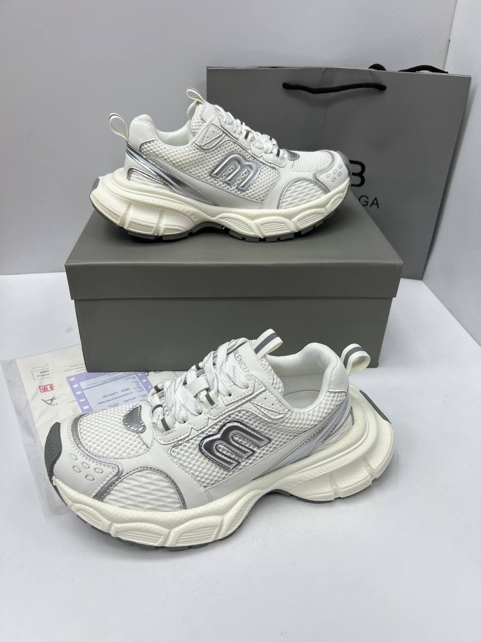 женские кроссовки balenciaga,кроссовки balenciaga,кроссовки женские баленсиага,женские брендовые кожаные кроссовки balenciaga premium,кроссовки женские balenciaga premium