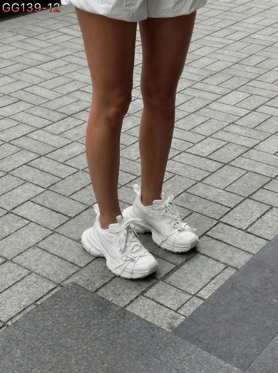 кроссовки balenciaga женские,кроссовки balenciaga,кроссовки баленсиага женские,balenciaga 3 xl кроссовки,кроссовки balenciaga 3xl sneaker worn-out white