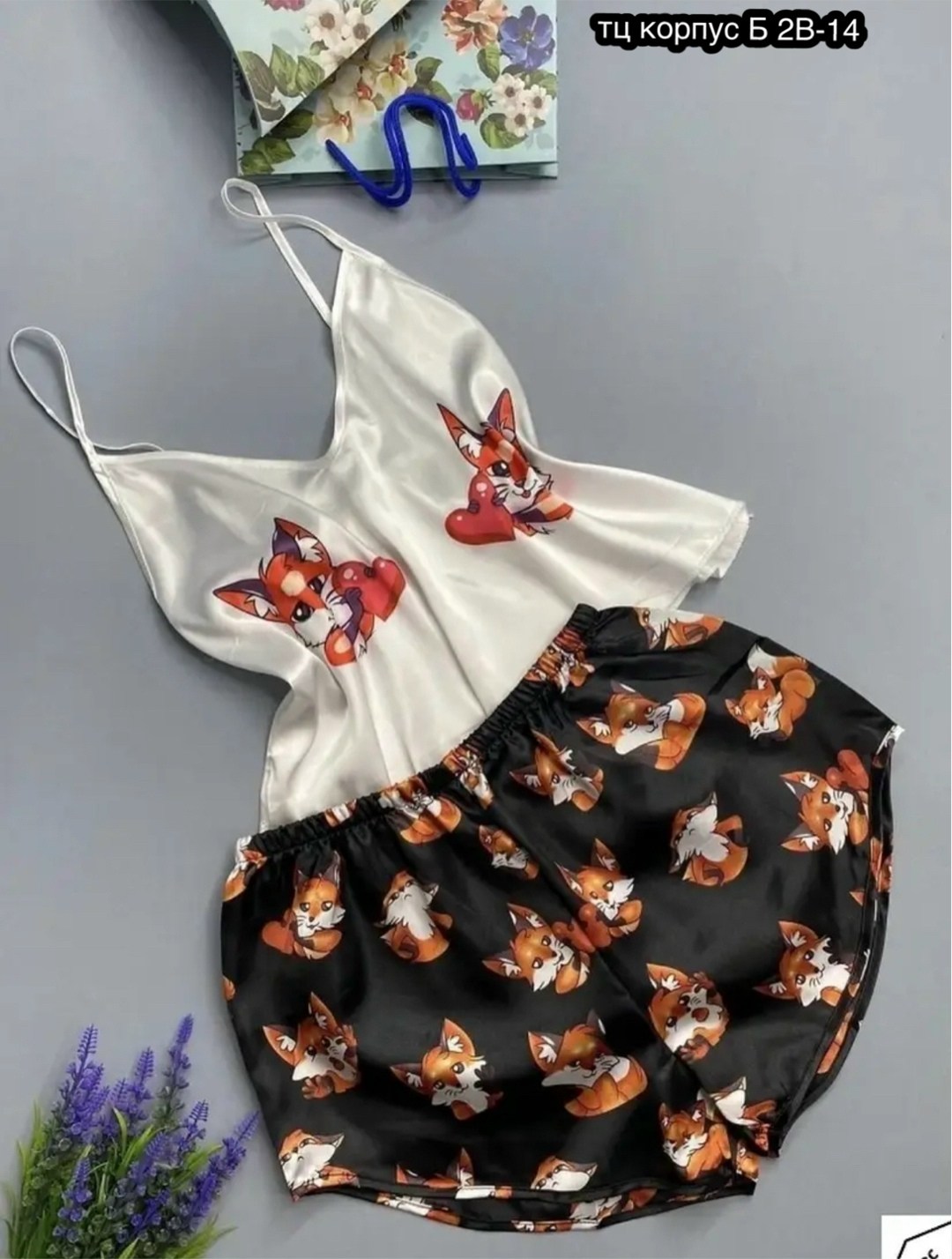 комплект женской пижамы,шелковая пижама женская,пижама женская с шортам,пижама женская,пижама женская шелковая с шортами лисички