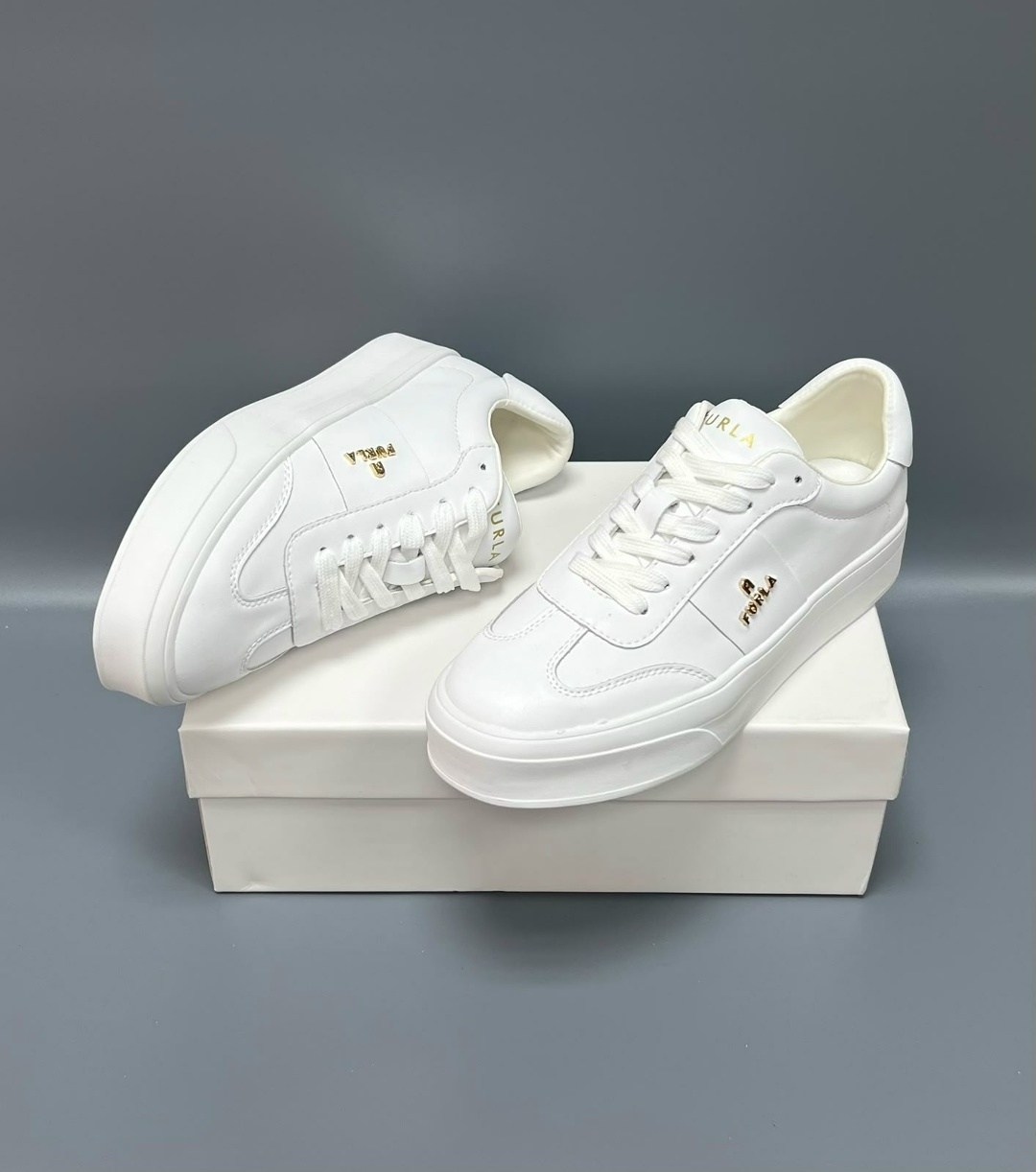 ,кроссовки женскиe,кроссовки prada,белые кроссовки,белые кеды