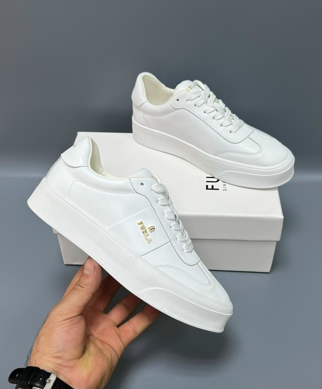 ,кроссовки женскиe,кроссовки prada,белые кроссовки,белые кеды