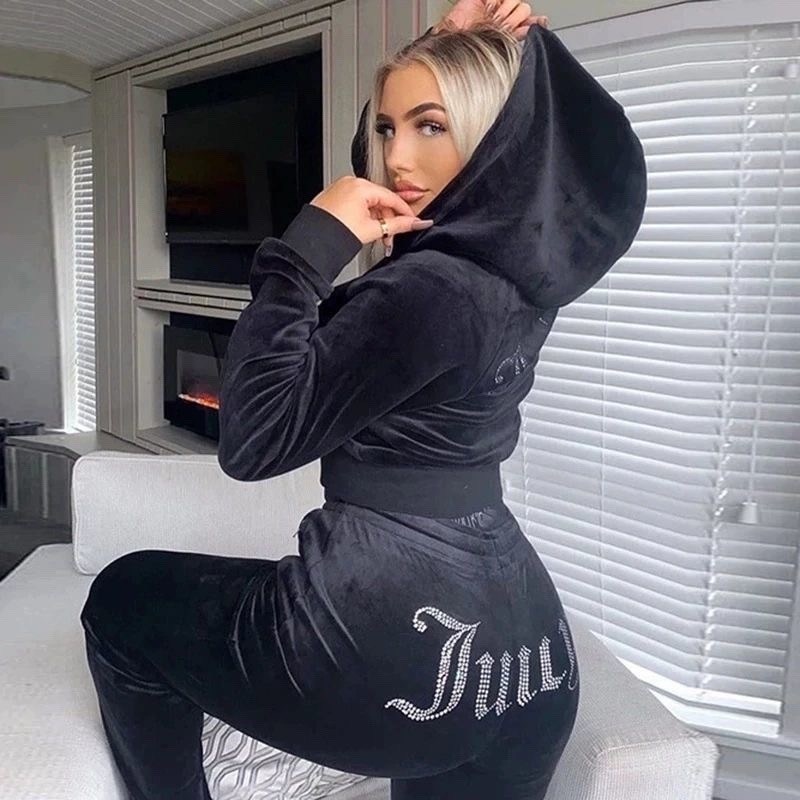 бархатный спортивный костюм,женский бархатный спортивный костюм,спортивные костюмы женские,женский бархатный сочный спортивный костюм,велюровый костюм джуси